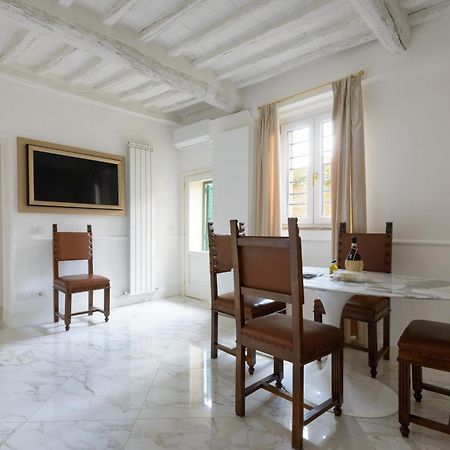 Domus Nannini Spa - L' Arco Di Matteotti เซียนา ภายนอก รูปภาพ