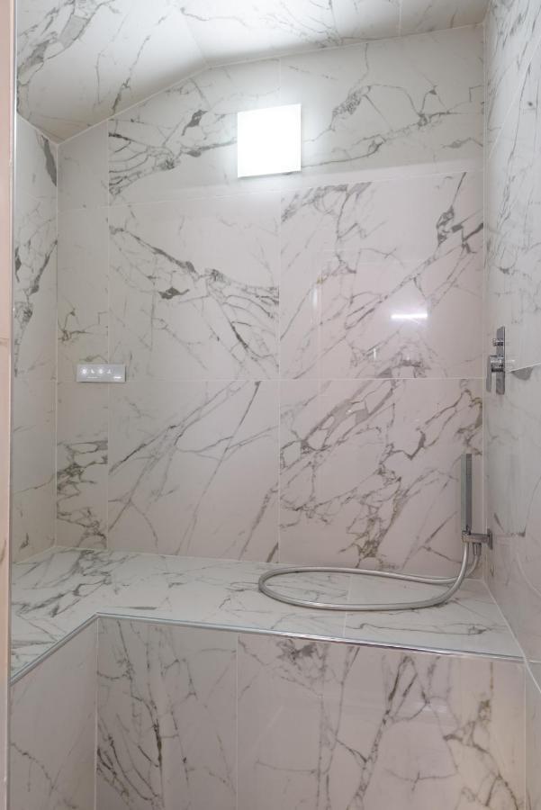 Domus Nannini Spa - L' Arco Di Matteotti เซียนา ภายนอก รูปภาพ