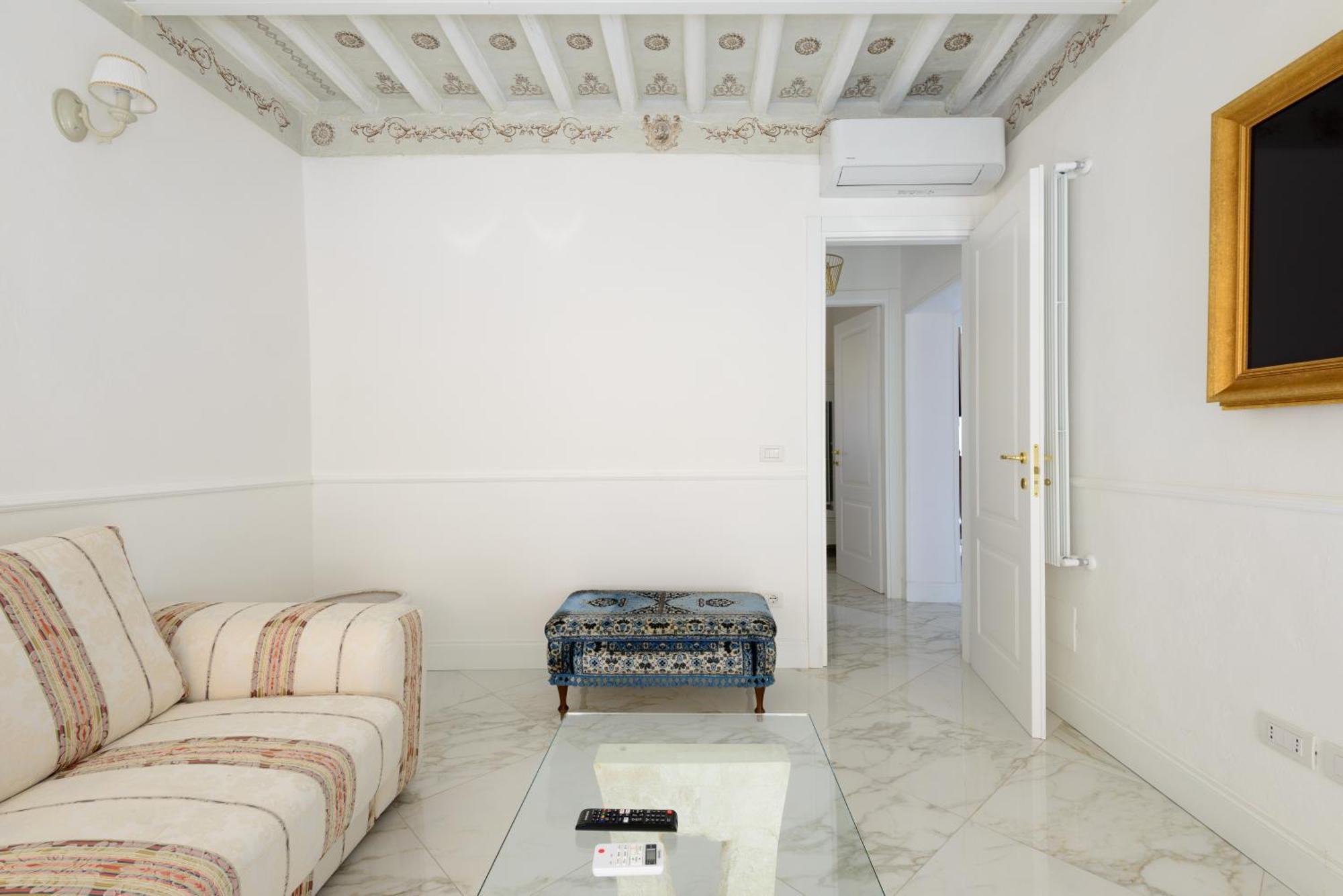 Domus Nannini Spa - L' Arco Di Matteotti เซียนา ภายนอก รูปภาพ
